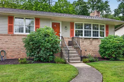 127 Adlin Ave, Chartiers, PA 15342 - Photo 4