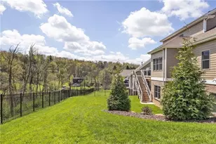 494 Harvest View Dr, Peters Township, PA 15367 - Photo 32