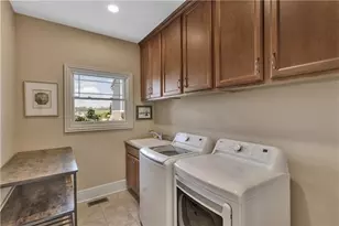 494 Harvest View Dr, Peters Township, PA 15367 - Photo 18