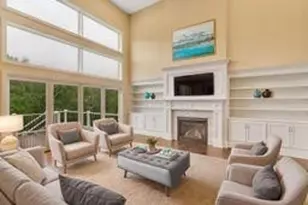 494 Harvest View Dr, Peters Township, PA 15367 - Photo 6