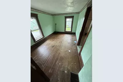 9805 Meadville St, Cranesville Boro, PA 16410 - Photo 6
