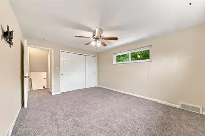 13610 Saint Clair Drive, North Huntingdon, PA 15642 - Photo 18