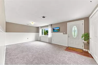 13610 Saint Clair Drive, North Huntingdon, PA 15642 - Photo 2