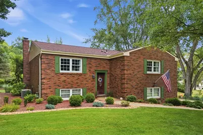 4996 Graphic Dr, Hampton, PA 15044 - Photo 2