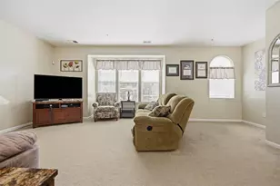 1014 Grey Fox Cir, Collier Township, PA 15017 - Photo 28