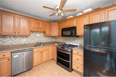561 Anderson Ave, Pittsburgh, PA 15239 - Photo 12