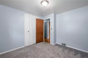 561 Anderson Ave, Pittsburgh, PA 15239 - Photo 22