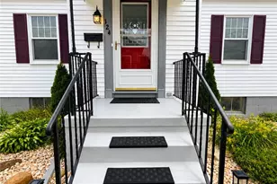 124 Moore Ave, Uniontown, PA 15401 - Photo 2
