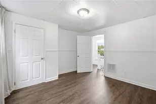 385 2nd St, Pitcairn, PA 15140 - Photo 14