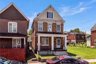 385 2nd St, Pitcairn, PA 15140 - Photo 2