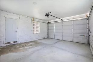 385 2nd St, Pitcairn, PA 15140 - Photo 30