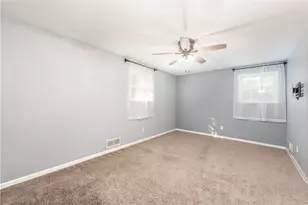 1361 Pesavento Dr, Bridgeville, PA 15017 - Photo 32
