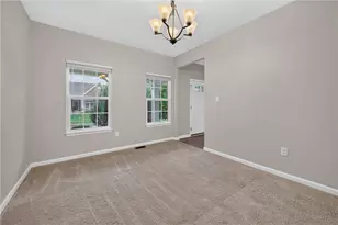 4003 Weatherburn Dr, Middlesex Township, PA 16059 - Photo 8