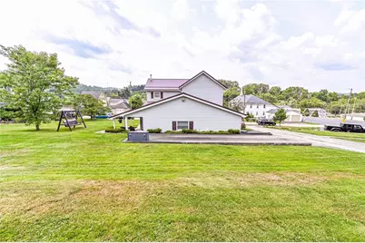 512 Pennsylvania Ave, Connellsville, PA 15631 - Photo 40