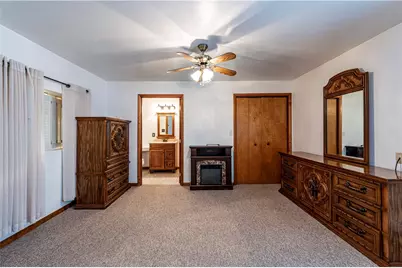 512 Pennsylvania Ave, Connellsville, PA 15631 - Photo 22