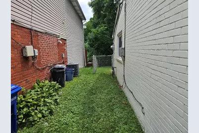 1374 Terrace St, Bridgeville, PA 15017 - Photo 4