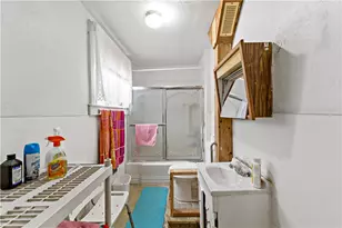 100 Wynoka St, Pittsburgh, PA 15210 - Photo 6