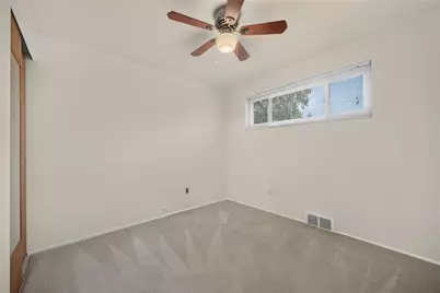 317 Laurel Dr, Pittsburgh, PA 15236 - Photo 24