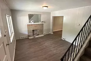 811 Sebring Ave, Beechview, PA 15216 - Photo 2