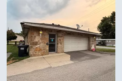 318 Main St, Wampum, PA 16157 - Photo 2