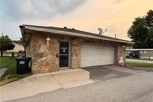 318 Main St, Wampum, PA 16157 - Photo 2