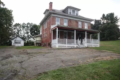 847 Old National Pike, Centerville, PA 15417 - Photo 2