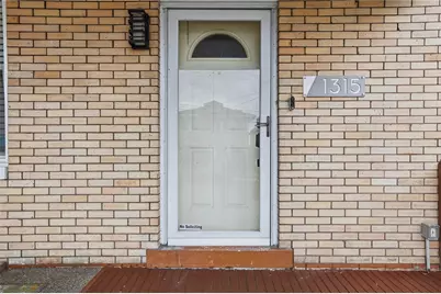 1315 Mississippi Ave, Pittsburgh, PA 15216 - Photo 4