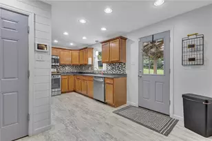 606 Wilson Ave, Baden, PA 15005 - Photo 12