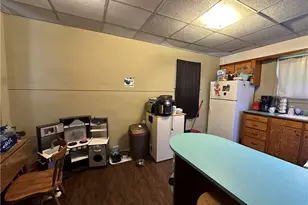 404 Franklin St, Marion Township, PA 16214 - Photo 10