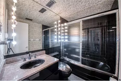 552 N Neville St #PH2, Pittsburgh, PA 15213 - Photo 28