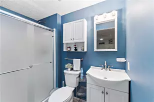 86 Fawnvue Dr, Robinson Twp, PA 15136 - Photo 18