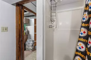 145 Payne Dr, Pittsburgh, PA 15235 - Photo 20