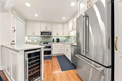 206 Waterside Dr, Peters Township, PA 15317 - Photo 2
