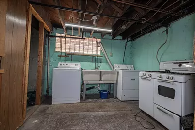 1126 Karl Ave, Duquesne, PA 15110 - Photo 32