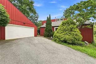 126 Pinewood Dr, South Fayette, PA 15017 - Photo 1