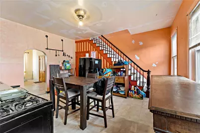114 Seneca St, Pittsburgh, PA 15219 - Photo 10
