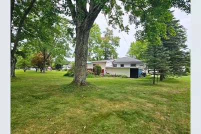 10609 Perry Dr, Shenango, PA 16424 - Photo 8