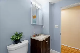 3190 Mayflower Dr, Pittsburgh, PA 15227 - Photo 16