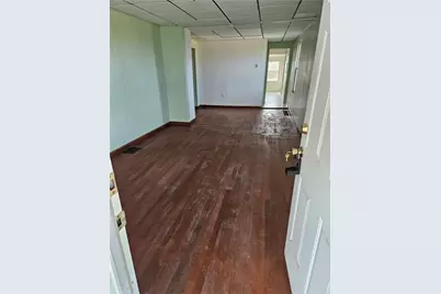 360 Edna St, East McKeesport, PA 15035 - Photo 2