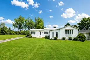 45 N Mitchell Rd, Shenango Township, PA 16159 - Photo 1