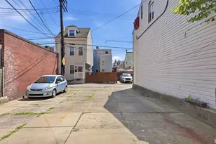 908 Cedar Ave, Pittsburgh, PA 15212 - Photo 12