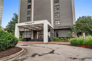 112 Washington Pl, Downtown Pgh, PA 15219 - Photo 1