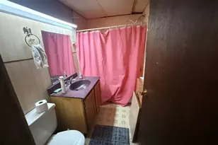 617 Florence Ave, Pittsburgh, PA 15202 - Photo 18