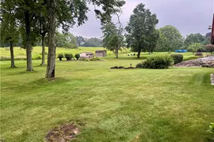 135 Hampton Ct, Twp of But SW, PA 16002 - Photo 34