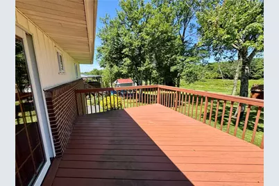 135 Hampton Ct, Twp of But SW, PA 16002 - Photo 18