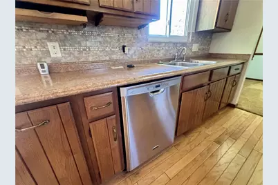 135 Hampton Ct, Twp of But SW, PA 16002 - Photo 12