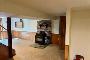135 Hampton Ct, Twp of But SW, PA 16002 - Photo 22