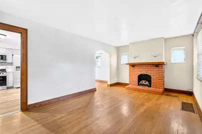 116 Lansing, Ross Twp, PA 15229 - Photo 8