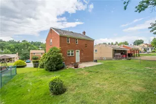 4756 Woodhill Dr, Munhall, PA 15120 - Photo 22