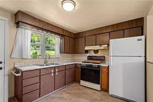 4756 Woodhill Dr, Munhall, PA 15120 - Photo 10